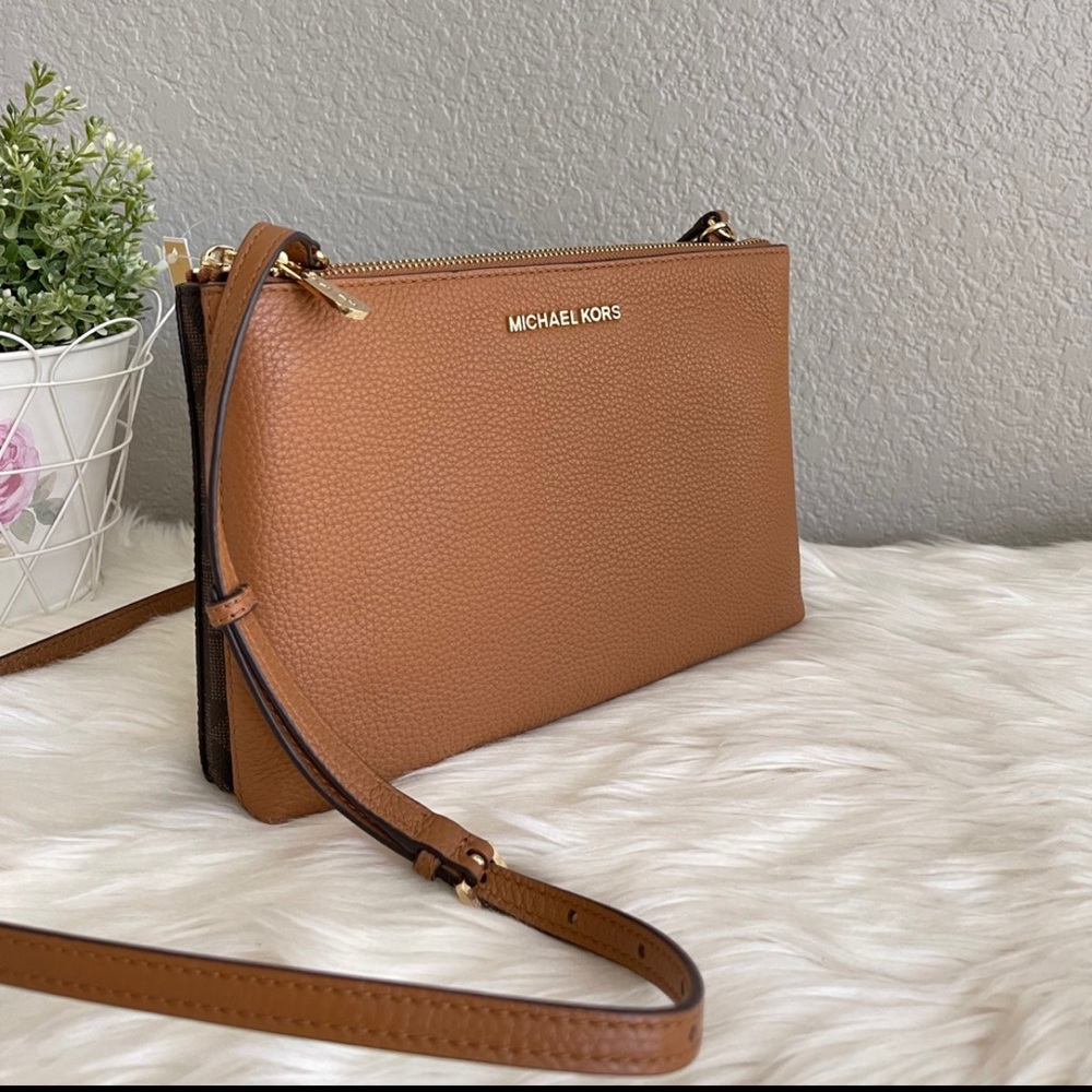 Michael Kors Jet SetTravel DBL Gusset Crossbody 35F8GTVC3B Brown/ Acorn